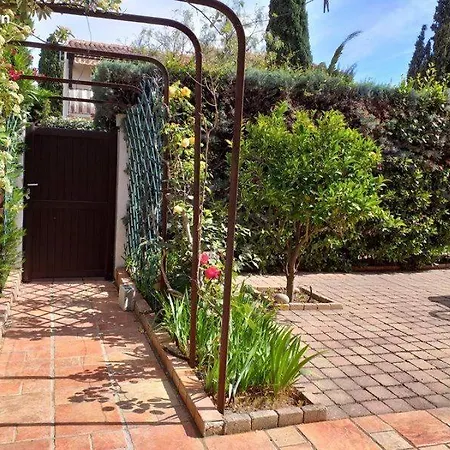 Appt T2 Tout Confort Face Plage Argentiere Avec Grande Terrasse La Londe-les-Maures Exterior photo